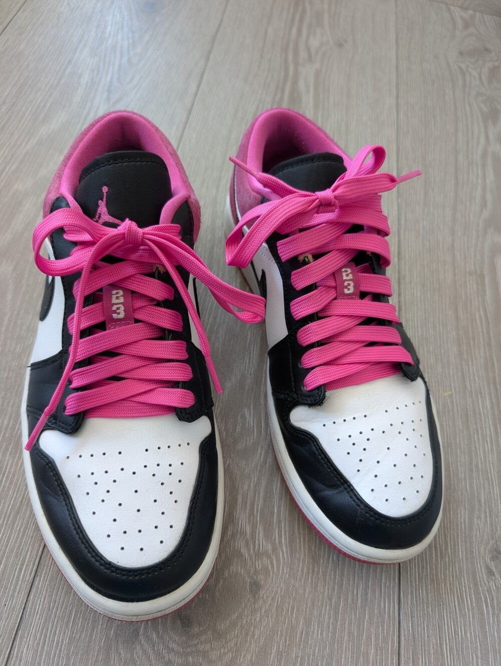 Size 8 - Air Jordan 1 SE Low Fuchsia